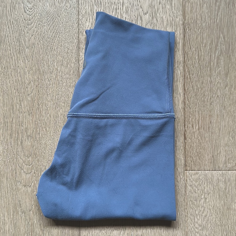 align hr pant 25" oasis blue size 0 lululemon euc